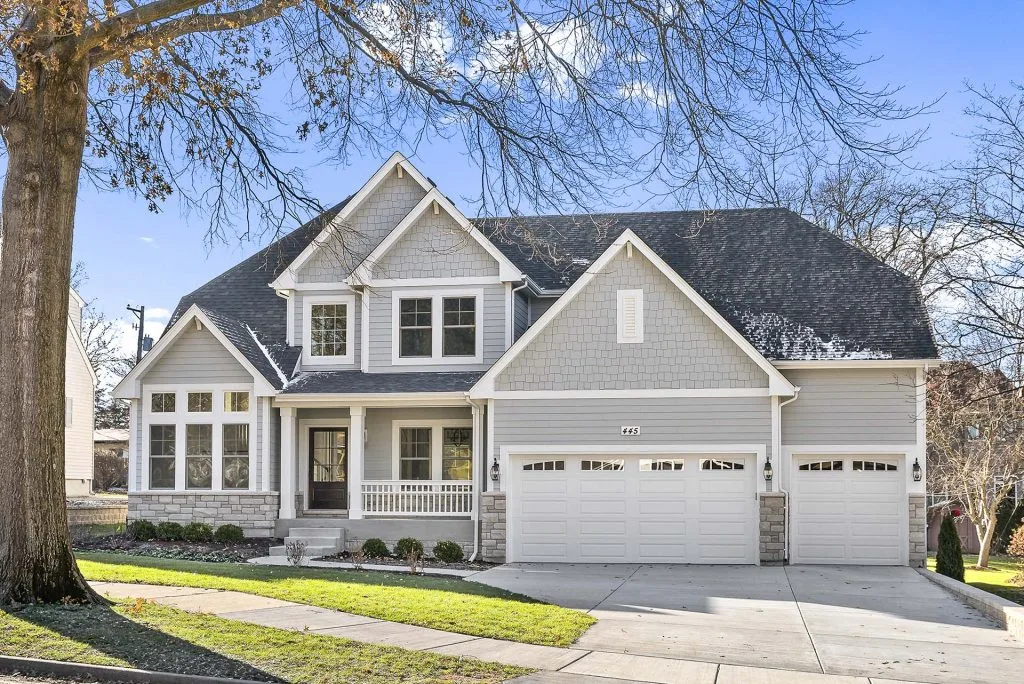 Home siding-Norton-Agency-Kings-Court-HighRes-1-1024×684