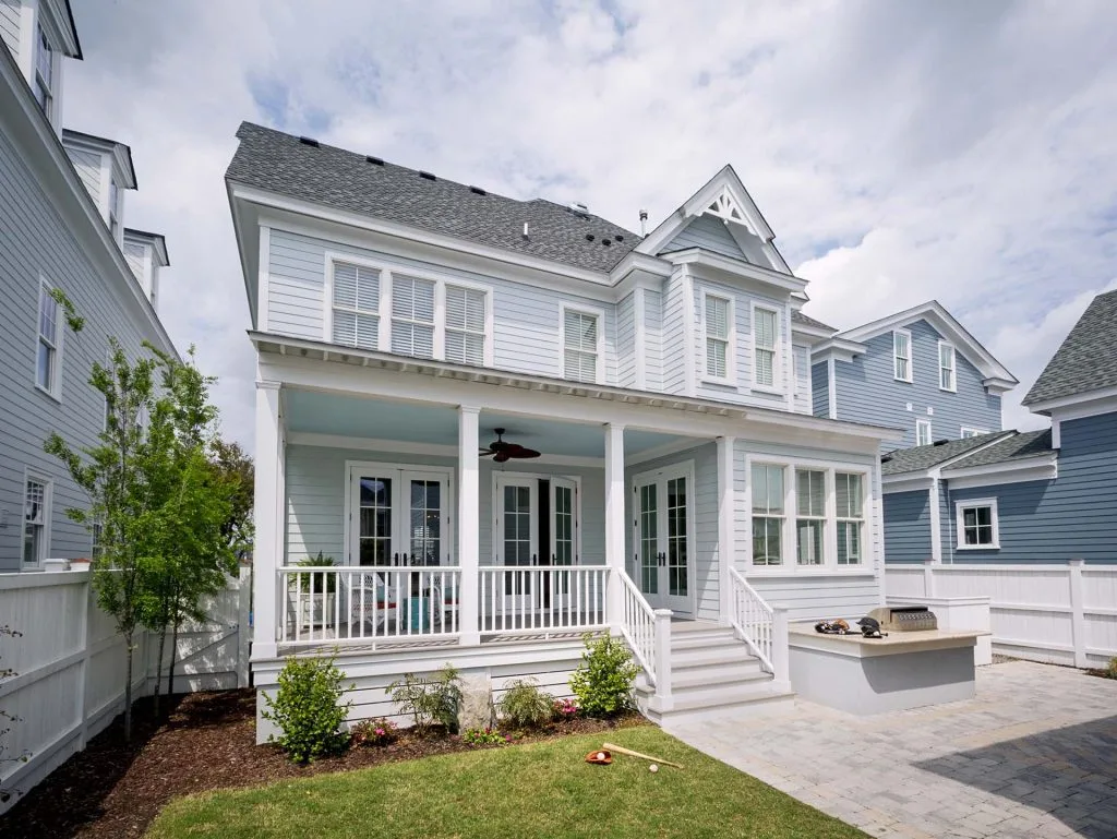 Home siding-RS12708_QI8A5931-lpr-1024×769